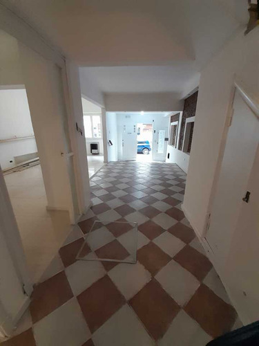 Chalet 5 Amb 140 Mts² Semi Lote Centro Diversos Fines Orden De Vender