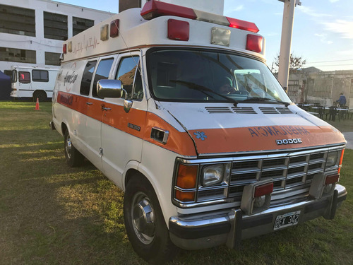 Dodge Ram Ambulancia