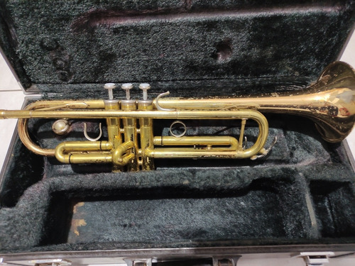 Trompete Yamaha 4335g Sib - Campana Gold - Japão Original