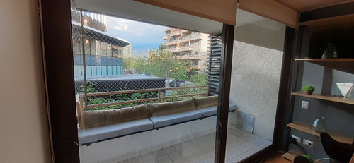 Arriendo Depto En Calle Arrayan Con El Bosque Norte