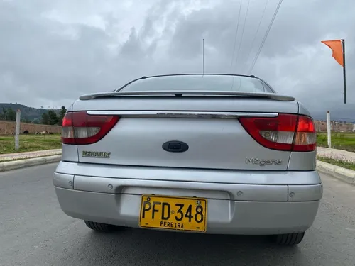 Renault Megane 1.6 Unique