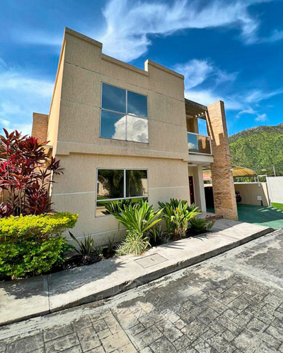 En Venta: Espectacular Quinta En El Castaño, Conjunto Residencial Castaño Park, Maracay, Aragua
