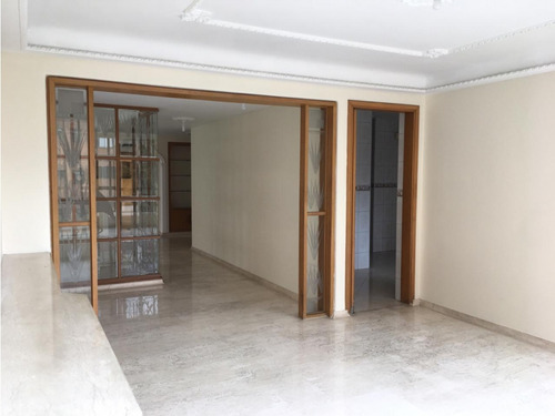Apartamento Para Arriendo En El Poblado Medellín