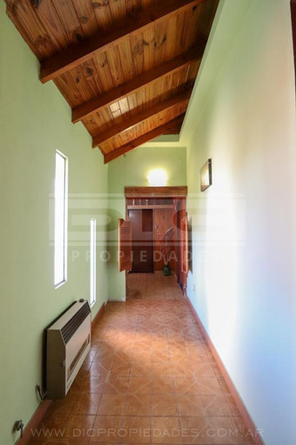 Casa 7 Ambientes Con 2 Locales- San Andres