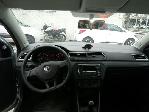 Imagem 6 de 8 de Volkswagen Voyage 2021 1.6 Msi Total Flex 4p