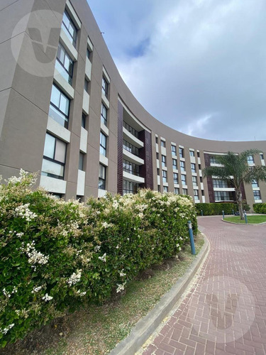 Departamento En Venta Y Alquiler - Barrio Terralagos, Canning