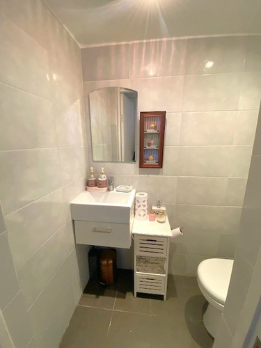 Casa En Venta De 4 Dorm. En Ñuñoa