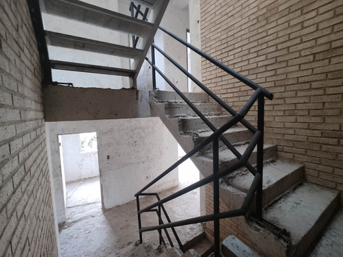 3 Twonhouses En Venta En Obra Gris En Las Mayas El Limón 25-14388 Mfc