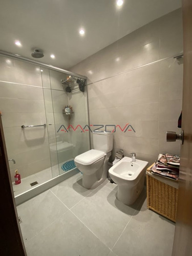 Imagen 9 de 24 de Edificio Varadero. Puerto Puerto Punta Del Este, 4 Dormitorios 3 Baños Y Toilette. Estufa A Leña.