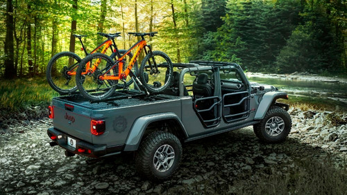 Jeep Gladiator Rubicon 4x4 0km (precio Leasing) | Zucchino