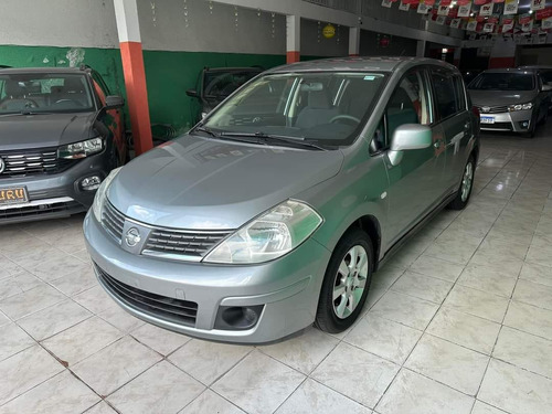 Nissan Tiida 1.8 S 5p