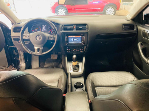 Volkswagen Vento 2.5 Luxury 170cv Tiptronic 2015