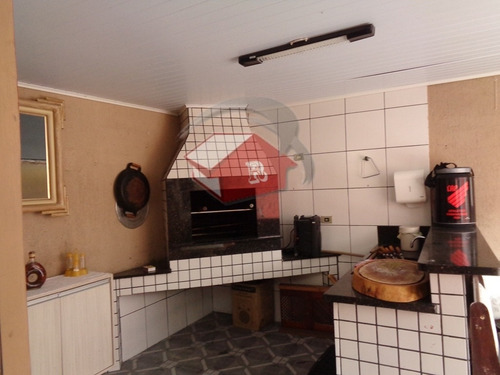 Imagem 11 de 14 de Casa A Venda Frente Para Rua No Bairro Cajuru Em Curitiba