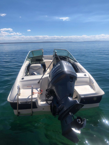 Lancha Quiksilver Marine 500