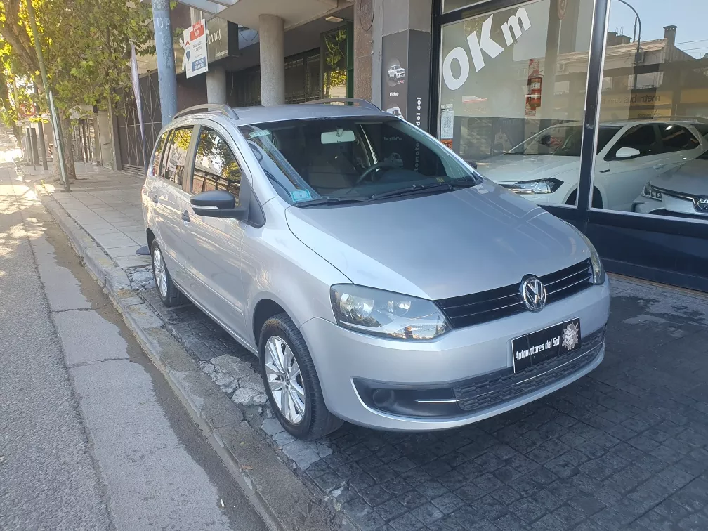 Volkswagen Suran 1.6 Trendline 11b