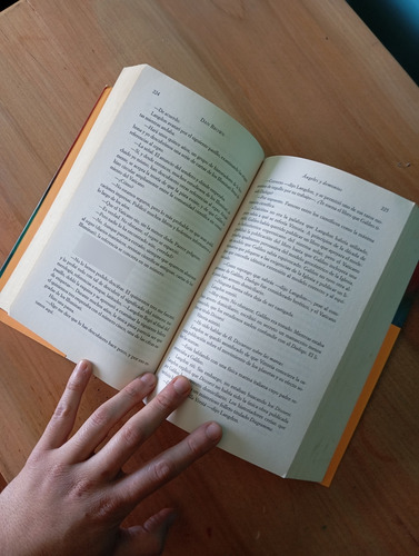 Ángeles Y Demonios Dan Brown Umbriel Versión Grande Original (Usado)