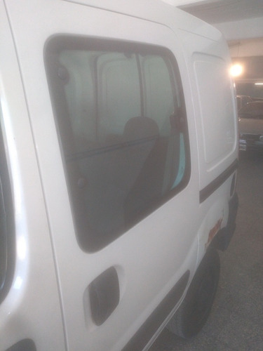Imagen 7 de 15 de Renault Kangoo 2013 1.5 2 Dci Ath Da Aa Cd 1plc