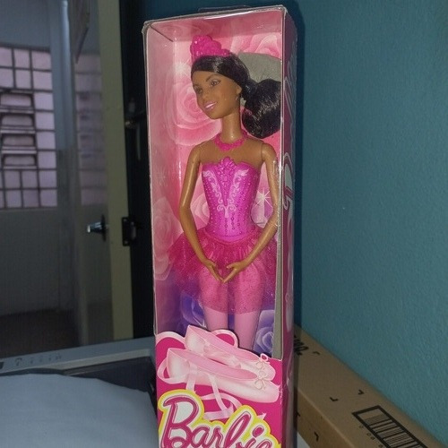 Imagem 1 de 5 de Barbie Bailarina Negra 2015 Playline Fashion