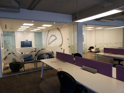 Excelente Oficina En Torre 550m2 , Instalada P/entrar, Piso Técnico, Cocheras, Seguridad 24hs