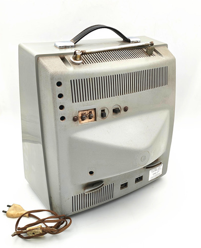 Televisor Tv Portatil Retro Noblex Micro 12 A Transistores (Usado)