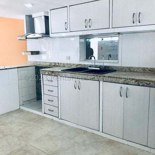 Casa En Venta En El Milagro Mls #24-12184 O.g