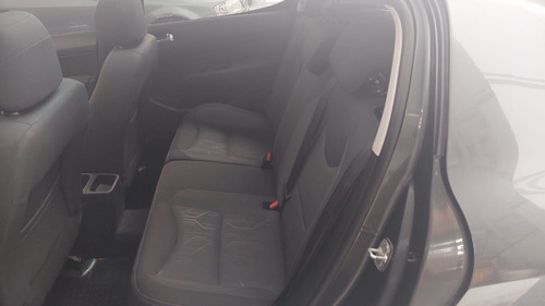 Imagen 11 de 15 de Peugeot 308 5p 1,6 Hdi Allure Am