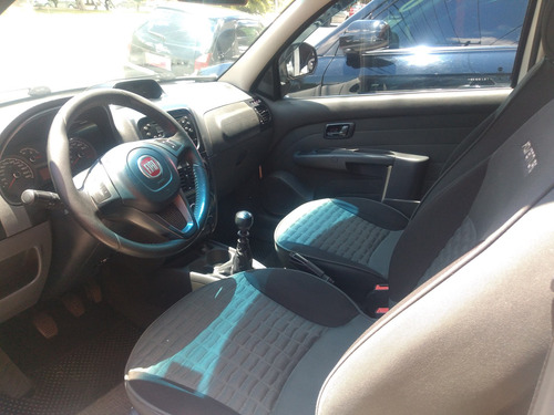 Fiat Strada 2015 1.8 16v Adventure Cab. Dupla Flex 3p