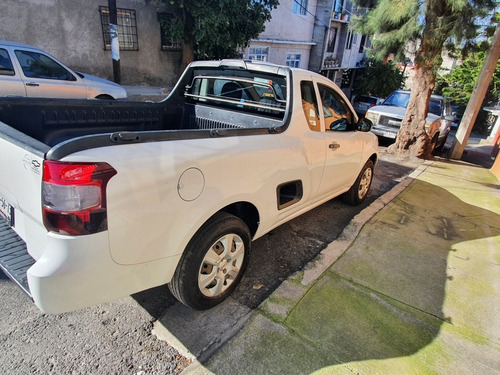 Imagen 4 de 15 de Chevrolet Tornado 2019 1.8 Ls Mt