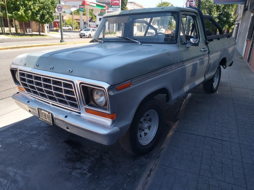 Ford F-100 F100 Deluxe