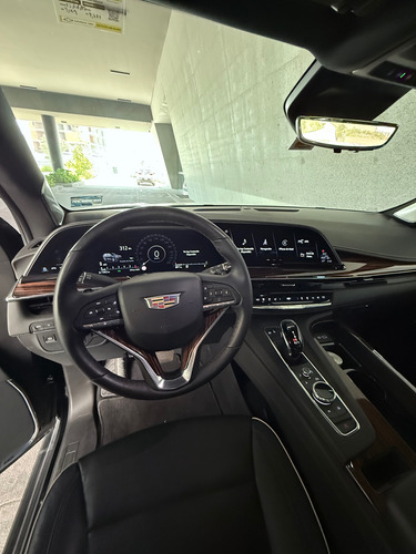 Cadillac Escalade 6.2 Plinum 4x4 At