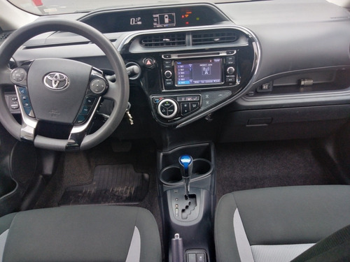 Imagen 10 de 15 de Toyota Prius Hb 5 Ptas Paquete C