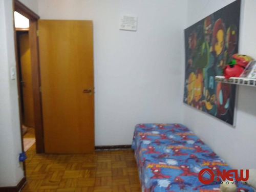Imagem 8 de 11 de 3 Dormitórios, 2 Banheiros, Sala Com Sala De Jantar, Cozinha Grande Com Armários, Dispensa, Garagem 6 Carros, Varanda Com Churrasqueira, Lavander - So1023