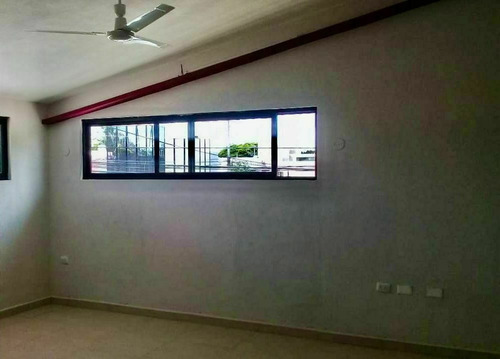 Imagen 13 de 17 de Locales De Uso Comercial En Renta En Colonia México, Sobre A