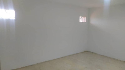 Imagen 3 de 20 de Terreno Con Bienhechurías En Safari Carabobo (att-119)