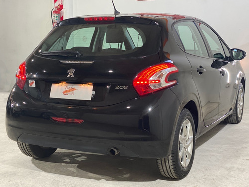 Imagen 5 de 15 de Peugeot 208