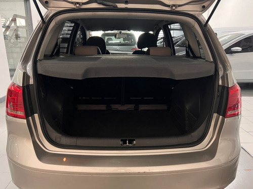 Imagen 9 de 17 de Volkswagen Suran 1.6 L 5d Manual 2012 Usado 1er Dueño