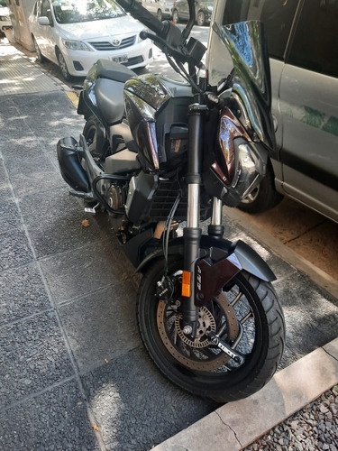 Bajaj Dominar