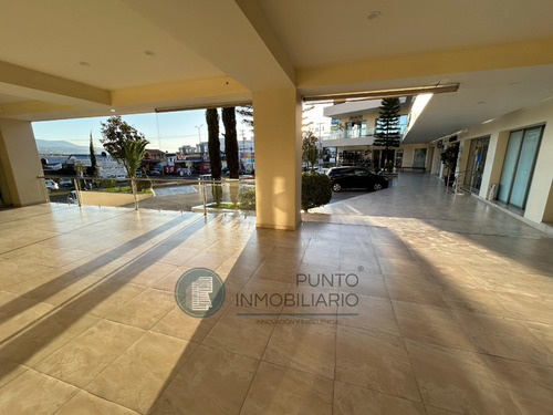 Local En Renta Plaza Terrazas Altozano Sobre Av. Juan Pablo Ii (aun Lado De Sevendays)