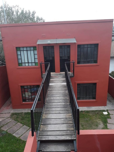 Imagen 4 de 12 de Bloque Comercial En Venta En Canning.