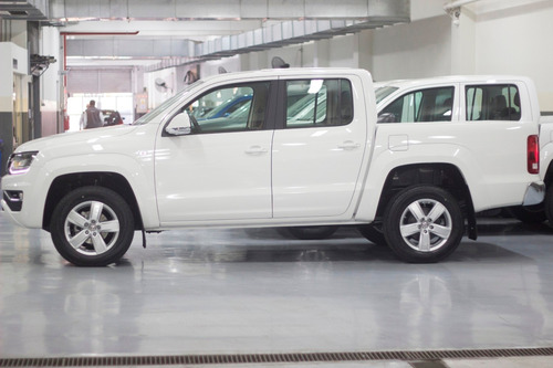 Volkswagen Amarok Dc 4x4 Highline At 2021 0km // Pestelli