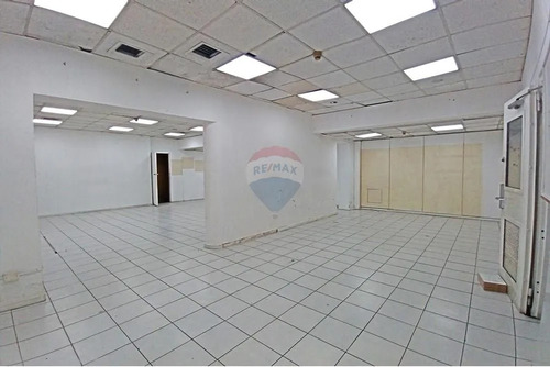 Arriendo Amplio Local Metro Ñuñoa
