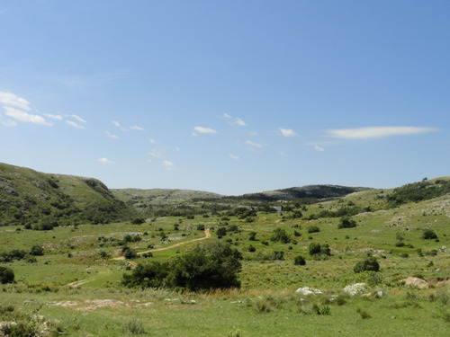 Campo En Venta En La Coronilla (ref: Atm-4270)