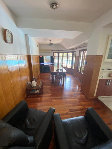 Imagen 4 de 15 de Casa - Liniers