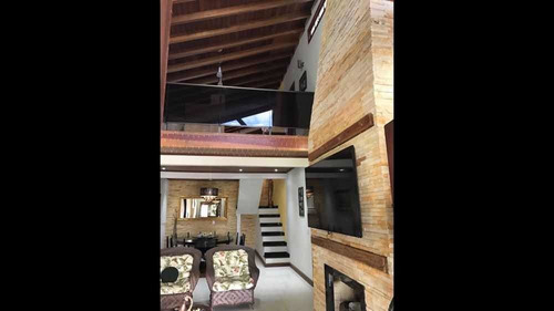 Imagem 21 de 28 de Casa De Alto Padrão