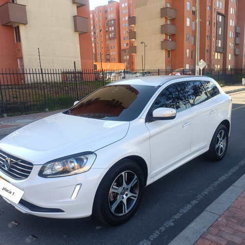 Volvo XC60 2.4 D5 Kinetic Awd