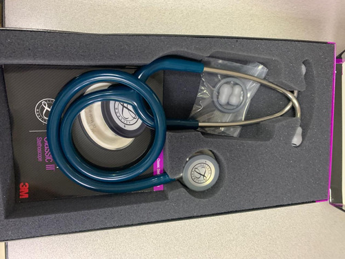 Estetoscopio 3m Littmann® Classic Iii  5630 Varios Colores