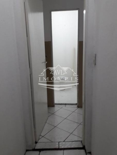 Imagem 3 de 5 de Salão Para Locação No Bairro Jardim Fernandes, 100 M - 553