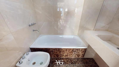 Espectacular Departamento De 3 Ambientes Con Patio En Caballito Con Amenites
