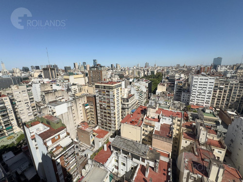 Venta Departamento 4 Ambientes Tipo Triplex Con Terraza Y Cochera En Recoleta