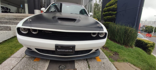 Imagen 5 de 15 de Dodge Challenger Scat Pack 2018